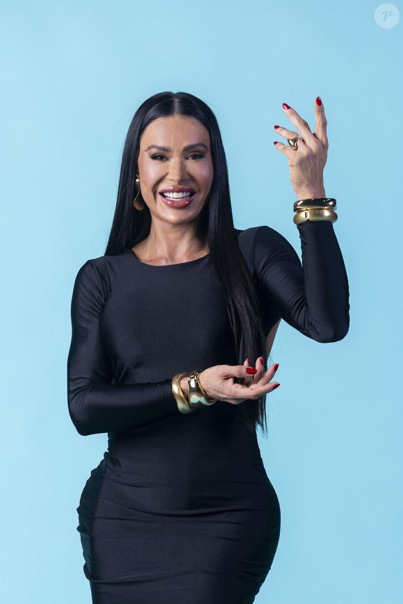 Gracyanne Barbosa, com lesão no tendão, quer voltar ao 'Dança dos Famosos 2025'