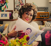 Alcione encanta ao interpretar clássico do samba em coreano para dorama da Netflix.
