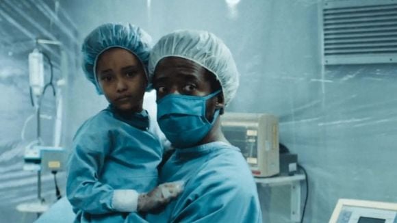 Maratonei 'Emergência Radioativa' e encontrei 6 séries e filmes ainda mais impactantes para assistir agora