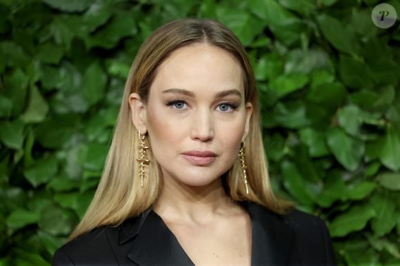 O comentário de Jennifer Lawrence sobre pedras sagradas do Havaí provocou críticas nas redes sociais e repercussão internacional em 2016