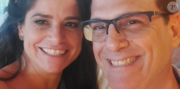 Tarciana Saad faz declaração para o marido, com quem é casada há 21 anos