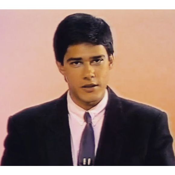 Fotos antigas de William Bonner mostram que jornalista sempre foi um galã de primeira categoria