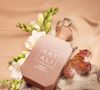 A fragrância, Freedom Musk Santal | 34, mistura bergamota, mandarina e frésia, que dão uma abertura fresca e delicada. Em seguida, surgem o sândalo e o musk ambarado, criando um perfume confortável, aveludado e com sensação de aconchego