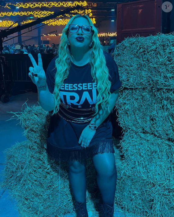 Lorena Alexandre se apresentava como ‘cover oficial’ de Marília Mendonça, o que revoltou a família da cantora falecida