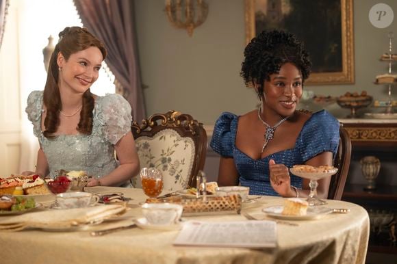 Francesca e Michaela, prima de John, têm sentimentos uma pela outra, e o romance será desenvolvido nas próximas temporadas