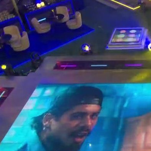 Zé Felipe apareceu no telão do 'BBB 26', enquanto Ana Castela cantava