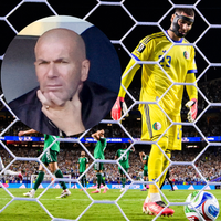 Não gostou? Foi assim que Zidane, com 53 anos hoje, reagiu ao ver o filho goleiro levar 3 gols de Messi em um único jogo na Copa