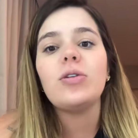 Viih Tube usou os stories para contar que relacionamento com o pai nunca foi 'sadio'