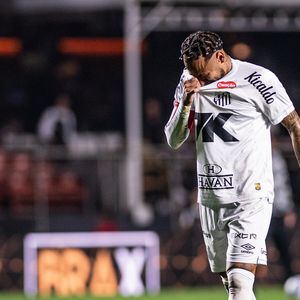 Neymar teve uma lesão de grau 2 na coxa direita recentemente