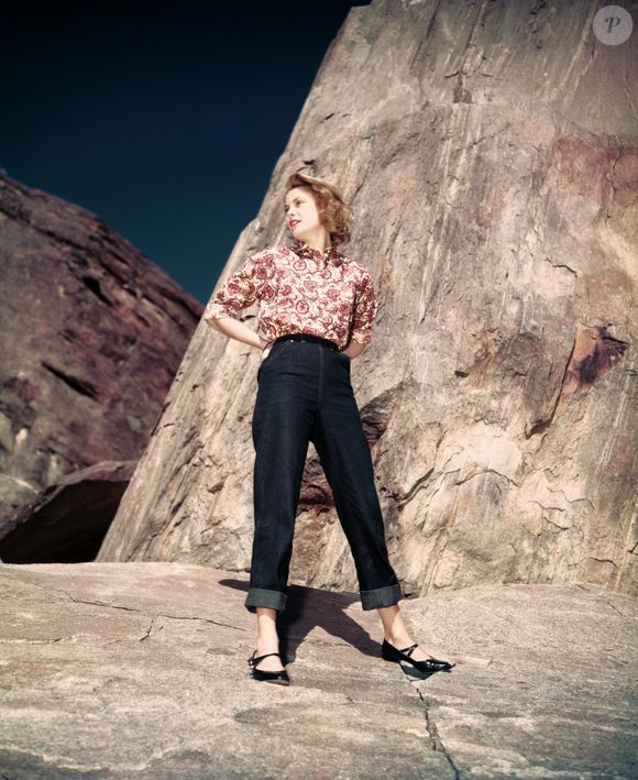 Inspirada em Grace Kelly, rasteirinha estilo 'sapato boneca' da Arezzo volta à moda e conquista quem antes torcia o nariz para o modelo clássico