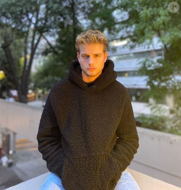 Ex-BBB Daniel Lenhardt também negou que tenha sofrido algum tipo de “lavagem cerebral”.