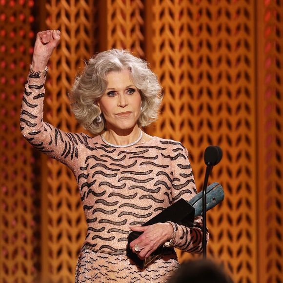 Já a atriz Jane Fonda foi super clara ao falar sobre o procedimento, garantindo que se arrependeu de realizá-lo