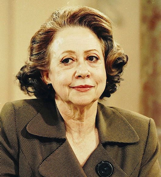 Fernanda Montenegro, indicada ao Globo de Ouro em 1999, fez parte do elenco da novela Zazá