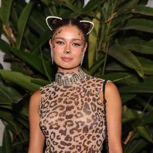 Sophie Charlotte de animal print no Baile da Arara 2025