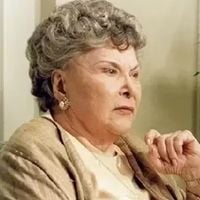 Qual é o final de Dona Maroca em 'A Viagem'? Mãe de Diná e Alexandre sofre com mortes na família e tem cena emocionante no fim da novela da Globo