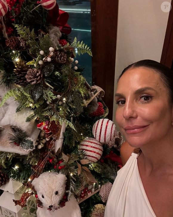 Ivete Sangalo passou o natal de branco