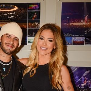 Virgínia Fonseca e Zé Felipe investiram tão alto na nova mansão em Goiânia que estão até fazendo uma extensão da casa pelo terreno ao lado