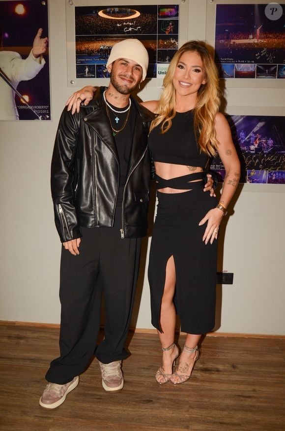 Virgínia Fonseca e Zé Felipe investiram tão alto na nova mansão em Goiânia que estão até fazendo uma extensão da casa pelo terreno ao lado