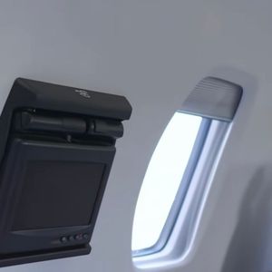 A cabine do jatinho de Simone Mendes foi reformulada para oferecer mais conforto e eficiência na rotina intensa de shows pelo Brasil