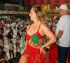 Paolla Oliveira mostrou sensualidade no último ensaio da Grande Rio para o carnaval 2025