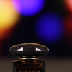 3 motivos para você comprar o perfume Crystal Noir, da Versace