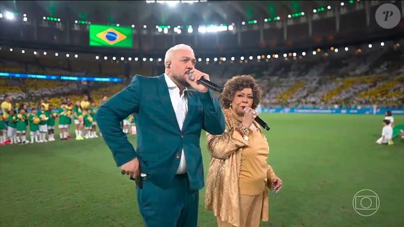 Belo e Alcione pareceram ter problema com os pontos eletrônicos