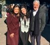 Fátima Bernardes e William Bonner posaram juntinhos da herdeira e levaram a web ao delírio