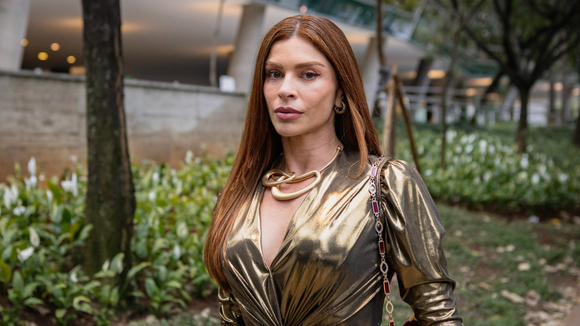 Você não viu errado! Grazi Massafera em dose dupla na TV: entenda a 'mágica' que deve colocar a atriz de 'Três Graças' na Globo e na Band ao mesmo tempo