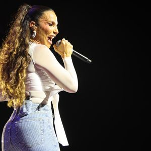 O visual escolhido por Ivete Sangalo para o show na Marina da Glória uniu brilho e sensualidade em uma produção