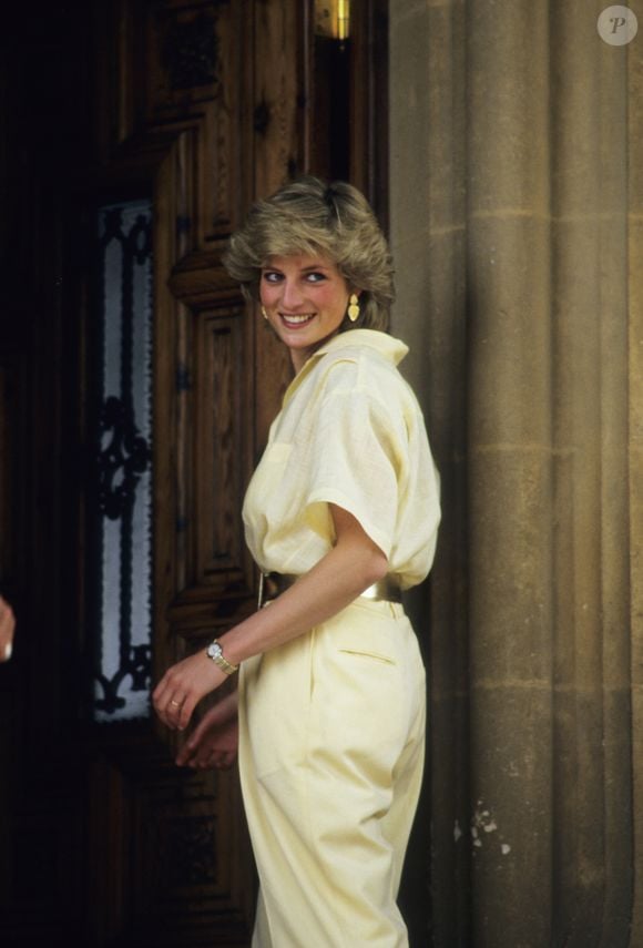 Saiba como conferir o cabelo igual da princesa Diana