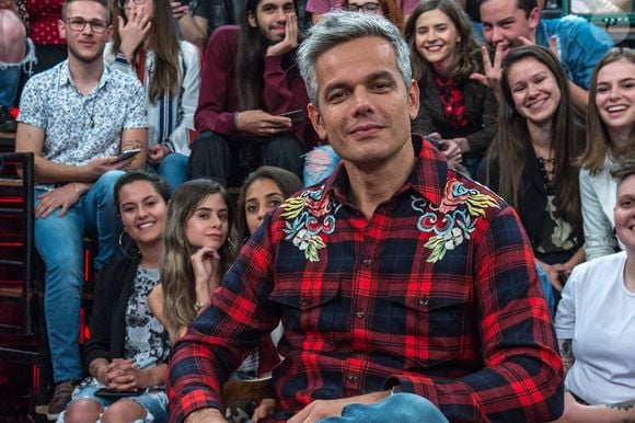 Otaviano Costa passou por vários programas na Record, como 'Dominío Público' e 'No Vermelho'