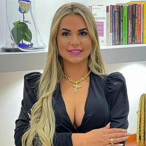 Ante da fama na web, Deolane trabalhava como advogada