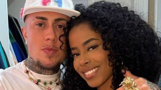 Separada de MC Daniel, Lorena Maria sofre ataques e aciona advogados após perder acesso à conta no Instagram
