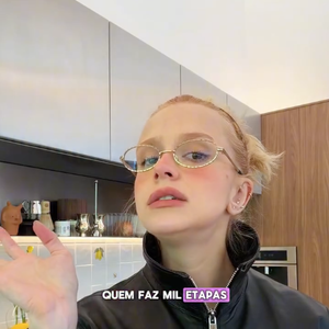 Campeã do 'MasterChef Brasil', Isa Scherer ensinou em suas redes sociais o preparo de uma batata frita crocante
