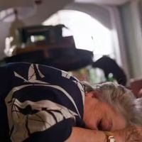 Jaques mata Rosa na novela 'Dona de Mim'? Criminoso, vilão empurra mãe para a morte e foge sem olhar para trás