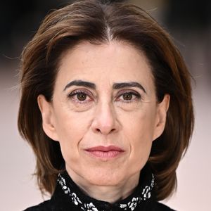 Fernanda Torres na Semana de Moda de Paris 2025: atriz está indicada ao Oscar pelo filme ‘Ainda Estou Aqui’, que aparece em mais duas categorias
