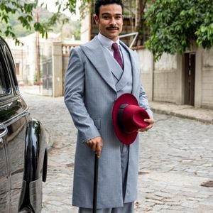 Sérgio Malheiros será Lourival Piselli, um ricaço que vai se meter na relação de Dita (Jeniffer Nascimento) e Candinho (Sergio Guizé).