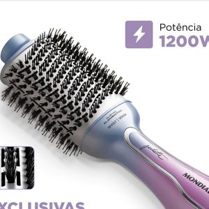 Na Amazon, a escova secadora By Juliette da Mundial aparece por R$ 137,69 e promete secar, alisar e modelar os fios com tecnologia de cerâmica, titânio, turmalina e Nano Silver