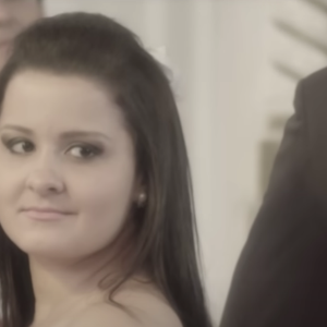 Na época, a aparência de Maiara e Maraisa já era muito diferente de hoje