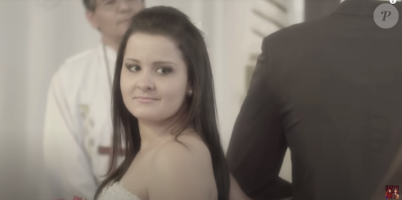 Na época, a aparência de Maiara e Maraisa já era muito diferente de hoje