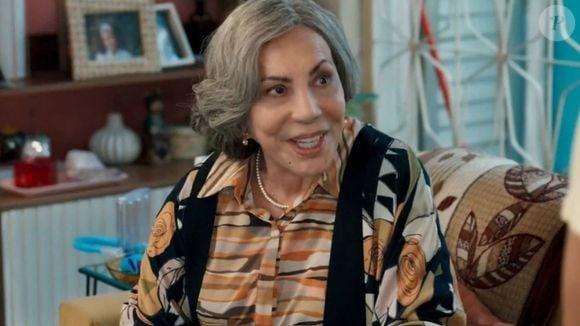 Na novela da Globo, mesmo 'aprisionada' pela filha Arminda (Grazi Massafera), Josefa (Arlete Salles) não perde o brilho