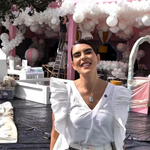 Evento contou com seis estações gastronômicas, entre hamburgueria, tratoria e sorveteria, em cenário criado por Tana Lobo.