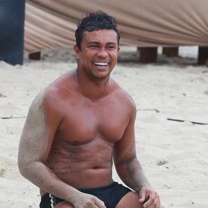 Xamã deixou em evidência o corpo torneado