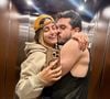 Mari Palma e Osmar Campbell em foto apaixonada