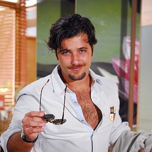 'Senti muita vergonha (do meu corpo) quando fiz o Berilo, de 'Passione', disse Bruno Gagliasso