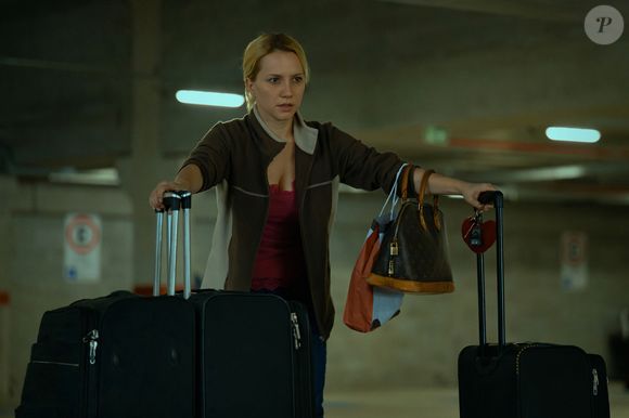 Sucesso do filme sobre Elize Matsunaga rendeu rumores e especulações se a Netflix teria pagado cachê para a loira