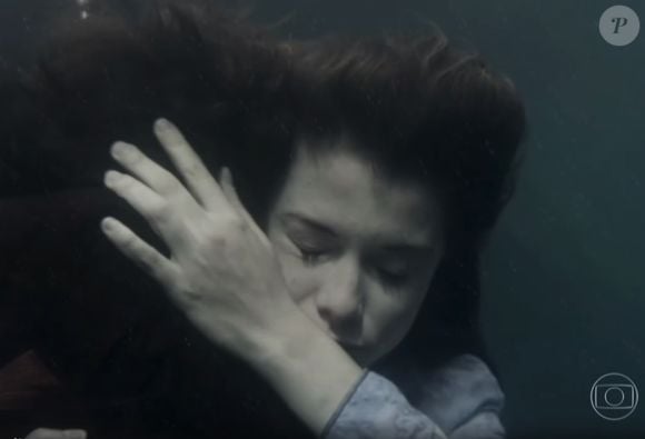Lívia (Alinne Moraes) e Felipe (Rafael Cardoso) morreram juntos, na primeira fase da novela 'Além do Tempo'; cena deve ir ao ar em agosto de 2026