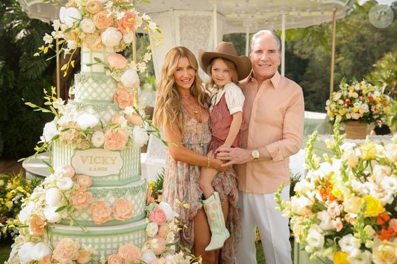 A festa de Vicky Justus reuniu decoração inspirada nos Hamptons, clima country chic e produções fashionistas da família Justus
