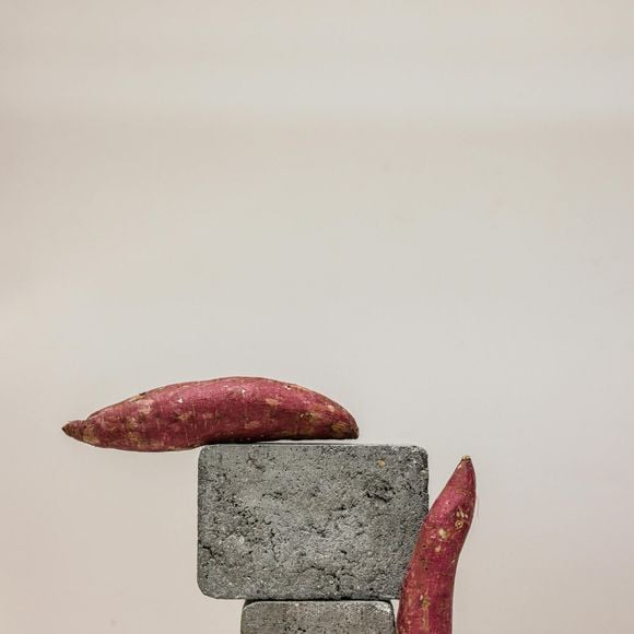 Batata-doce é baratinha, super fácil de encontrar e tem muitos benefícios para a saúde