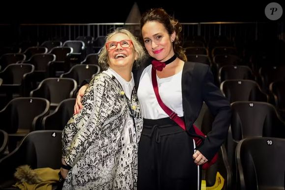 Regina Duarte prefere apoiar estreia da filha no teatro a acompanhar remake de 'Vale Tudo'